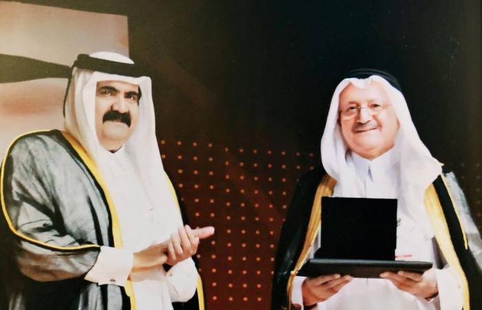 المؤرخ د. مصطفى عقيل لـ "الشرق": تشرفت بتكريمي بجائزة الدولة التقديرية