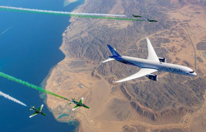 «طيران
      الرياض»
      تراهن
      على
      التوسع
      التدريجي
      مع
      تسارع
      تسلُّم
      طائراتها
      الجديدة