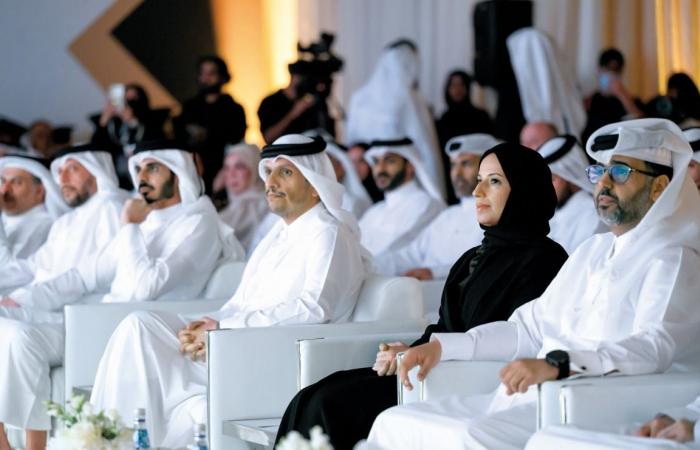 رئيس الوزراء: نساند خريجي الشفلح ترسيخاً لمبادئ التمكين