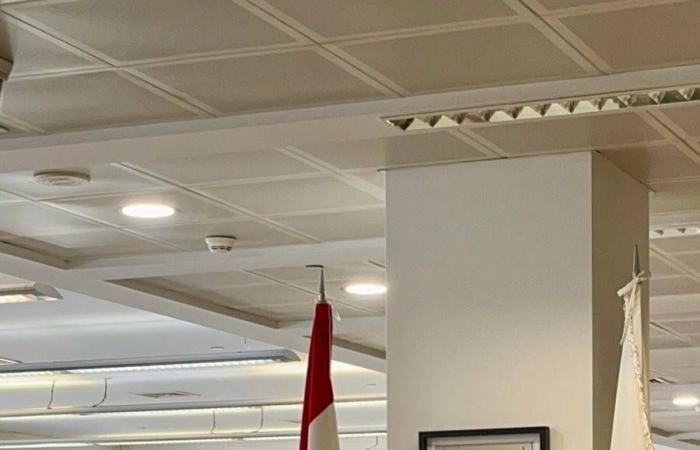 طيار
      في
      «إير
      كندا»
      قاد
      مئات
      الرحلات
      لسنوات
      برخصة
      مزورة