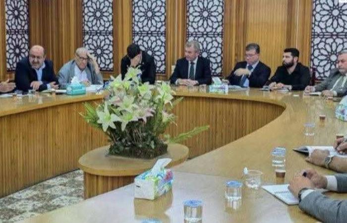 احتجاجات
      ريف
      الحسكة
      تشكو
      من
      بقاء
      مؤسسات
      «قسد»
      ومناهجها