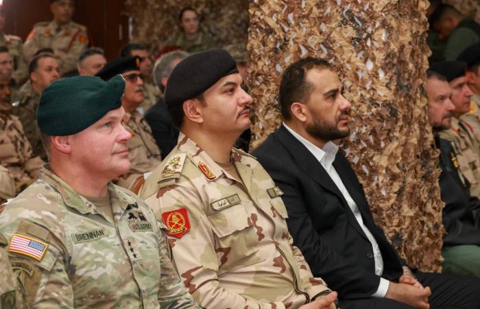 هل
      تنجح
      وصفة
      «الحوار
      المهيكل»
      في
      توحيد
      الجيش
      الليبي؟