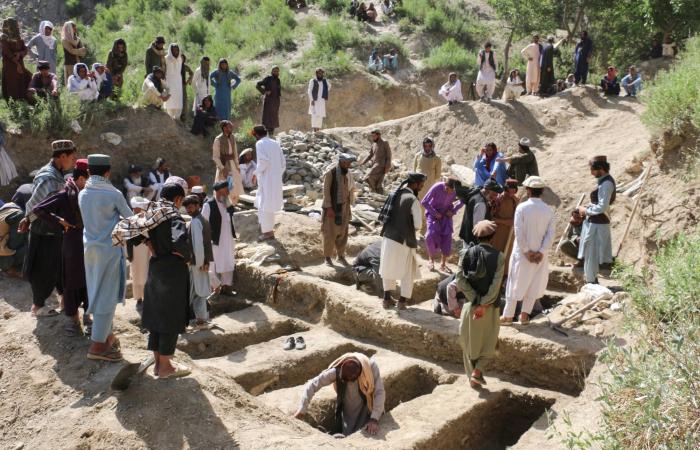 تصعيد
      دامٍ
      جديد
      بين
      باكستان
      وأفغانستان