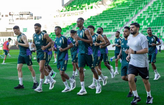 الاتفاق
      يقترب
      من
      السويدي
      جوردان
      لارسون