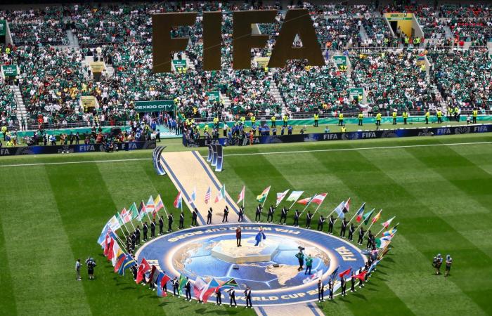 مونديال
      2026:
      مراسم
      افتتاح
      موسيقية
      في
      مكسيكو
      وشاكيرا
      تخطف
      الأضواء