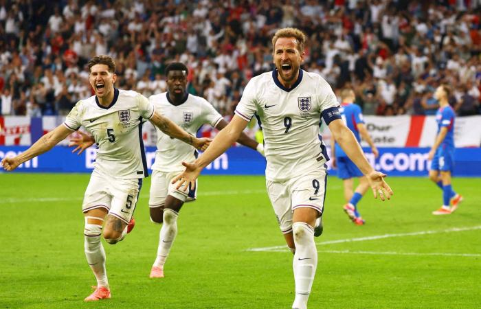 «مونديال
      2026»:
      المنتخب
      الألماني
      يتدرب
      في
      «أشد
      أيام
      الصيف
      حرارة»