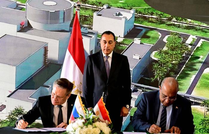 باكستان:
      تم
      «الاتفاق»
      على
      مسودة
      التفاهم
      النهائية
      بين
      أميركا
      وإيران