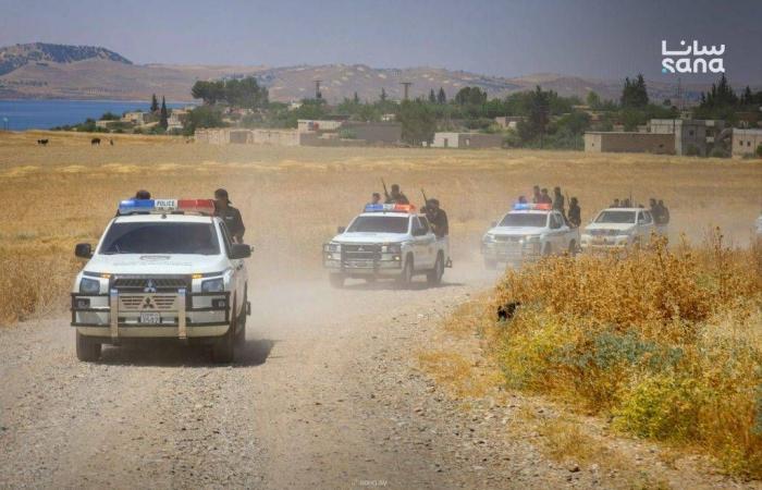 اتهامات
      لـ«قسد»
      بالاعتداءات
      على
      حواجز
      الأمن
      في
      محيط
      «عين
      العرب»
      السورية