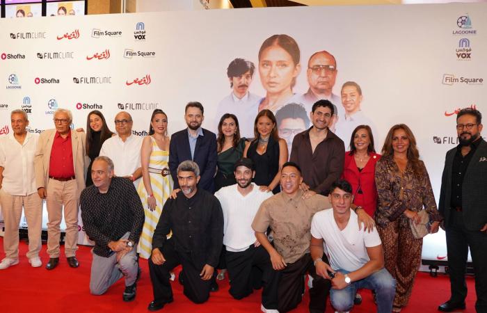 «القصص»
      للمنافسة
      في
      صالات
      السينما
      بعد
      حصده
      جوائز
      المهرجانات