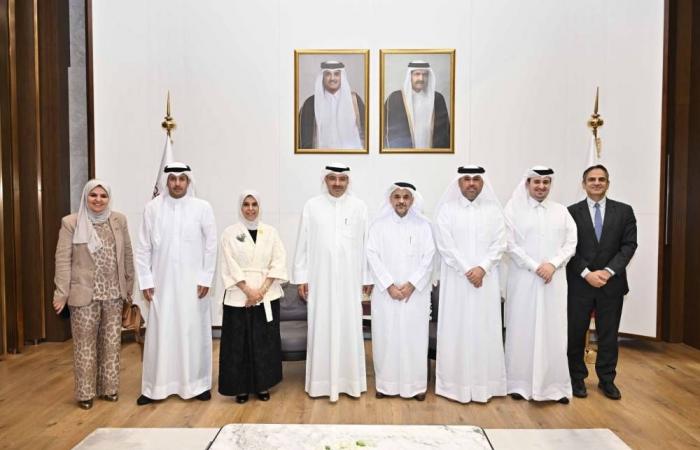 جامعة قطر ووزارة التعليم العالي الكويتية تستعرضان سبل تعزيز التعاون الأكاديمي والبحثي