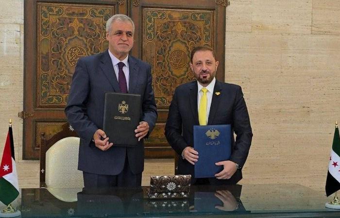 تمثيل
      أكبر
      للمرأة
      والشباب...
      عباس
      يعدل
      قانون
      الانتخابات
      الفلسطينية