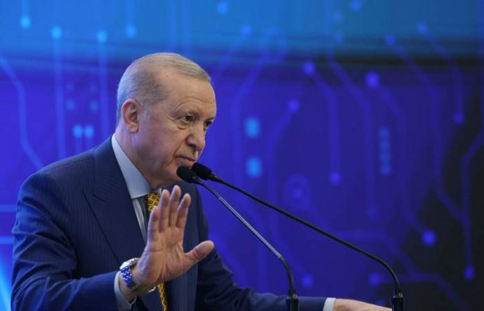 إيران:
      القرار
      النهائي
      بشأن
      الاتفاق
      الإطاري
      مع
      أميركا
      «لا
      يزال
      قيد
      المراجعة»
