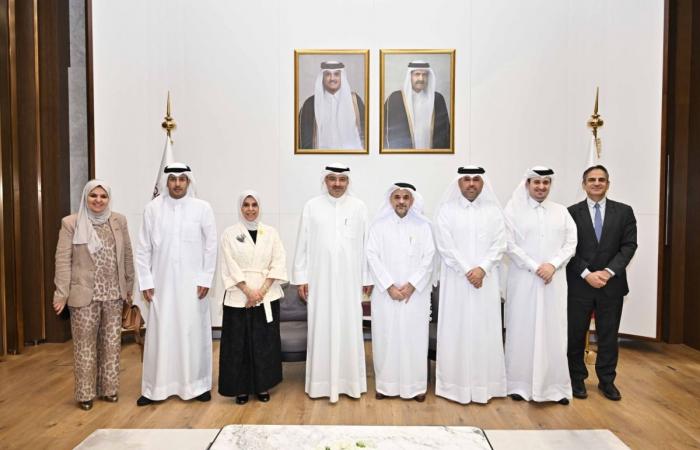 جامعة قطر ووزارة التعليم العالي الكويتية تستعرضان سبل تعزيز التعاون الأكاديمي والبحثي