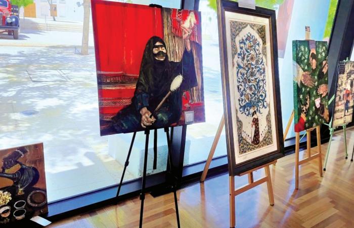 سعيدة البدر رئيسة جماعة الفنانين العالميين بالدوحة لـ "الشرق": الملتقيات الجماعية تفتح آفاق الحوار وتثري التجارب الإبداعية