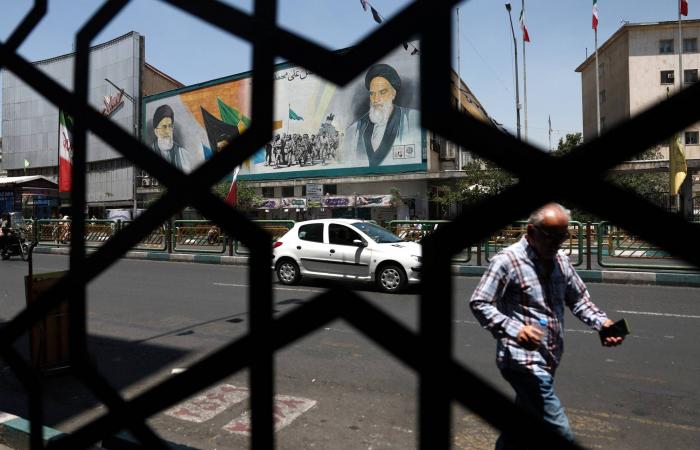 تركيا:
      إصابة
      واعتقال
      عشرات
      المعلمين
      في
      صدام
      مع
      الشرطة
