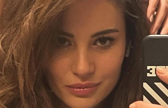 "بنوبة قلبية"..وفاة الممثلة التركية إيجه إيرتم عن عمر 35 عامًا
