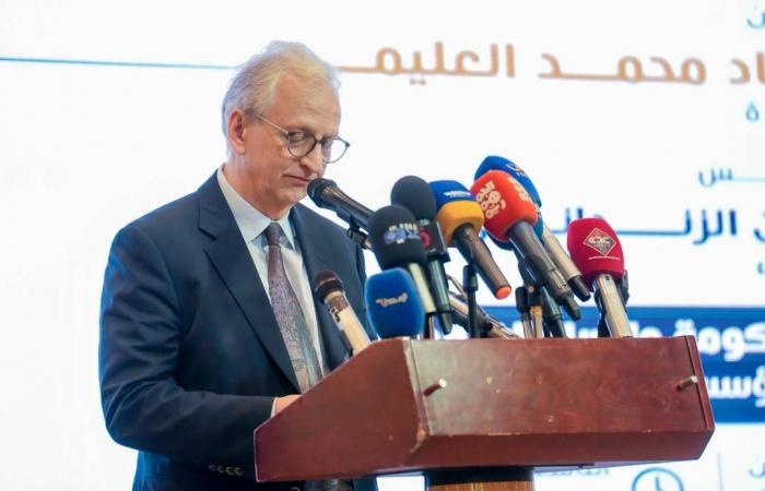 هيئة
      بحرية
      بريطانية:
      بلاغ
      عن
      هجوم
      على
      ناقلة
      جنوب
      شرقي
      عدن
      اليمنية