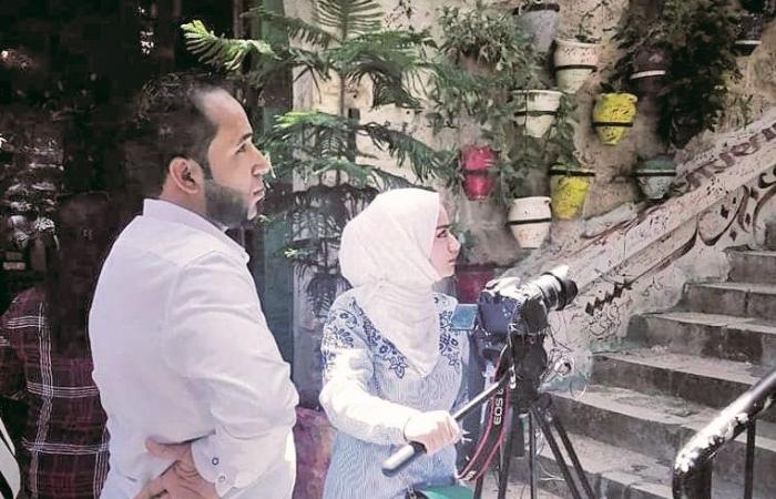 محمد الغزاوي.. رحلة فنان فلسطيني من مخيم البقعة إلى شاشة التلفزيون