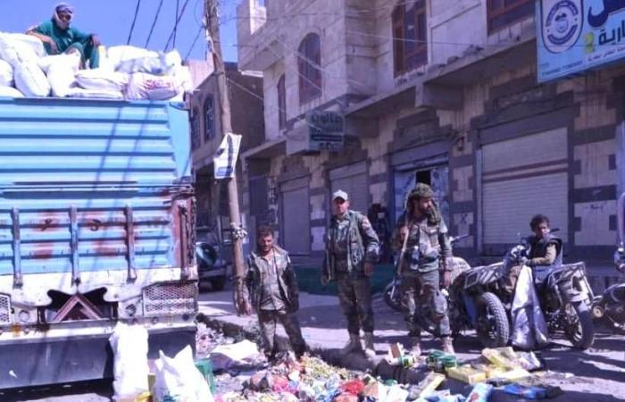 اتهامات
      للحوثيين
      بتوزيع
      أغذية
      فاسدة
