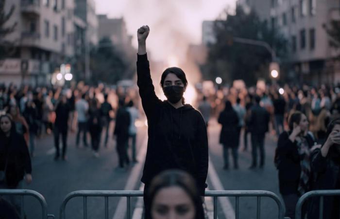 سابقة
      سينمائية...
      فيلم
      إيراني
      مصنوع
      بالذكاء
      الاصطناعي
      يخترق
      «مهرجان
      تريبيكا
      العالمي»