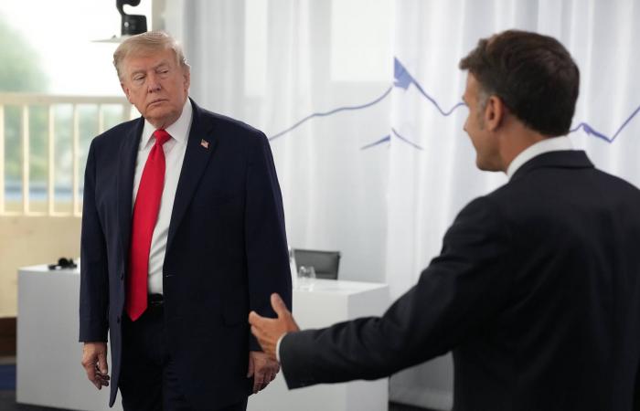 مقتل
      شخص
      في
      هجوم
      روسي
      على
      زابوريجيا
      في
      أوكرانيا