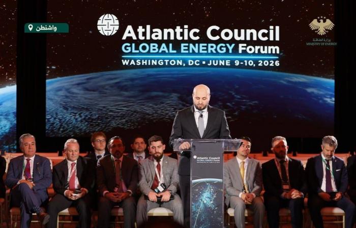 مبيعات
      التجزئة
      الأميركية
      تنتعش
      رغم
      ضغوط
      التضخم
      وارتفاع
      الوقود