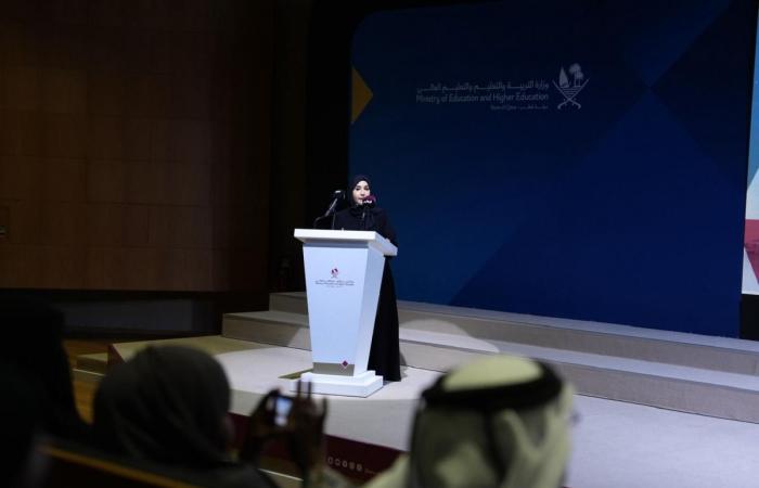 التعليم تختار 90 مدربا قطريا للمراكز التعليمية