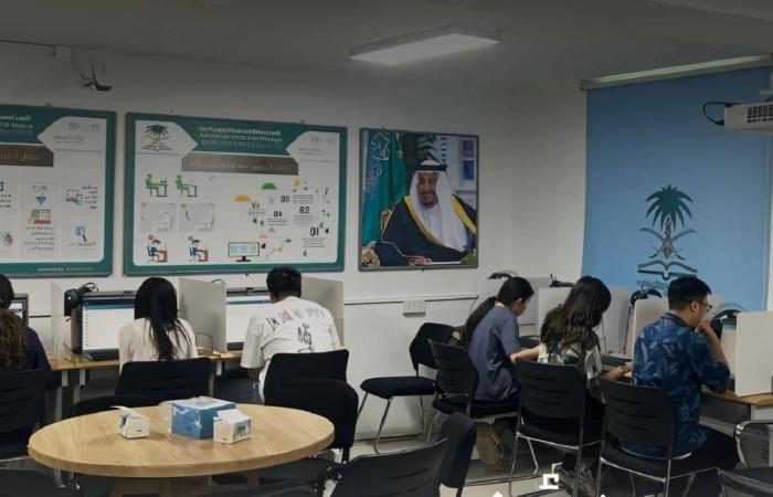 اختبار
      «همزة»...
      مبادرة
      سعودية
      تجول
      العالم
      لتعزيز
      مكانة
      اللغة
      العربية