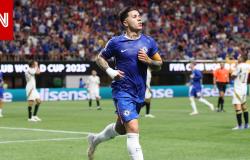 متابعة: "تجاوز الخط الأحمر".. تشيلسي يعاقب لاعباً بسبب تصريحات عن رغبته في الانتقال إلى ريال مدريد