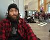 As
      temperatures
      plummet,
      city's
      homeless
      ponder
      how
      they'll
      spend
      Christmas