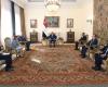 السيسي:
      مصر
      تتبع
      «إجراءات
      استباقية
      مدروسة»
      لتجاوز
      تداعيات
      «حرب
      إيران»