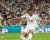 ريال
      مدريد
      للنهوض
      من
      أزماته...
      ومبابي
      تحت
      الضغط
