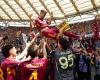 «الدوري
      الإيطالي»:
      هيلاس
      فيرونا
      يتعادل
      مع
      إنتر
      ميلان