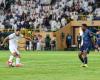 ليلة
      للتاريخ...
      درعية
      «العوجا»
      إلى
      دوري
      الكبار