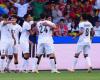 «مونديال
      2026»:
      العراق
      عائد
      بعد
      تصفيات
      مرهقة...
      وتاريخ
      أليم