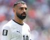 متابعة: كأس العالم.. هذا ما فعله محمد صلاح مع حسام حسن لحظة انفعال المدرب على الحكم