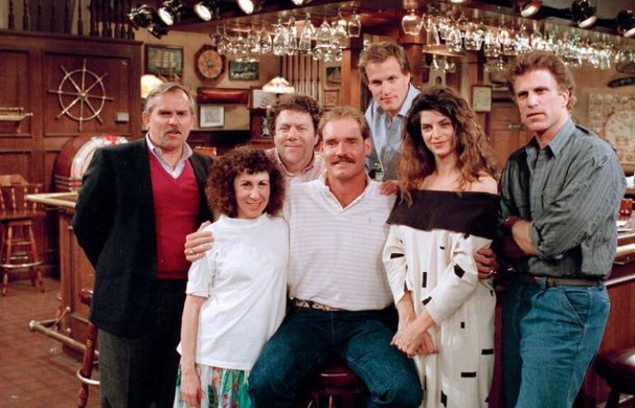 'I loved her': Cheers co-stars pay tribute to 'unique and wonderful' Kirstie Alley